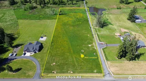 917 Middle Fork Rd, Onalaska, WA 98570