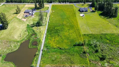 917 Middle Fork Rd, Onalaska, WA 98570 photo 4