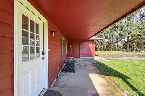 Exterior - 272 Grandview Dr, Sequim, WA 98382 photo 4 of 11