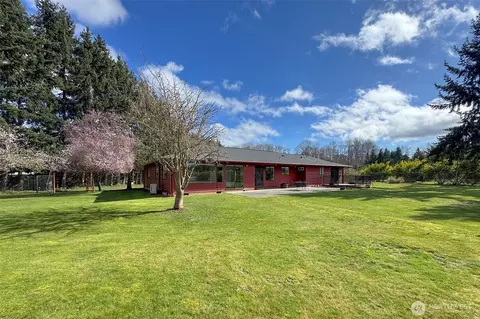 Exterior - 272 Grandview Dr, Sequim, WA 98382 photo 8 of 11