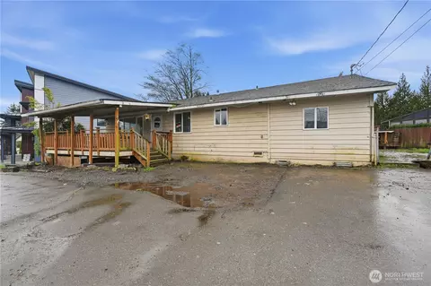 11630 Center Rd, Everett, WA 98204