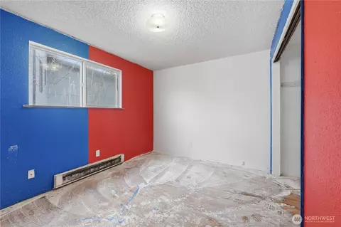 Bedroom - 11630 Center Rd, Everett, WA 98204 photo 1 of 3