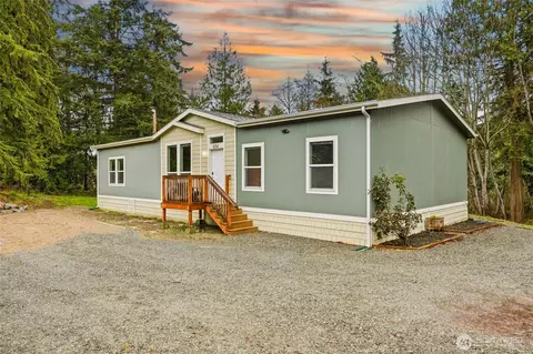 694 E Awa Ln, Camano Island, WA 98282