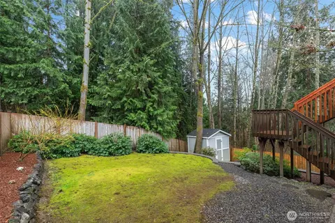 Exterior - 2408 208th Pl SE, Bothell, WA 98021 photo 6 of 9