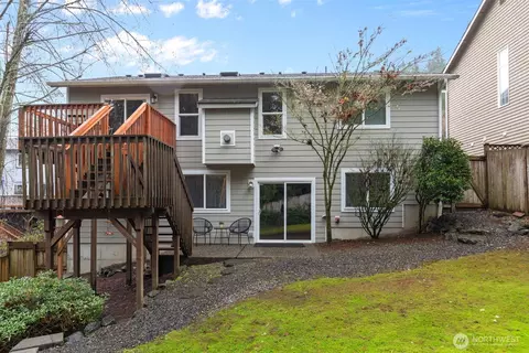 Exterior - 2408 208th Pl SE, Bothell, WA 98021 photo 4 of 9