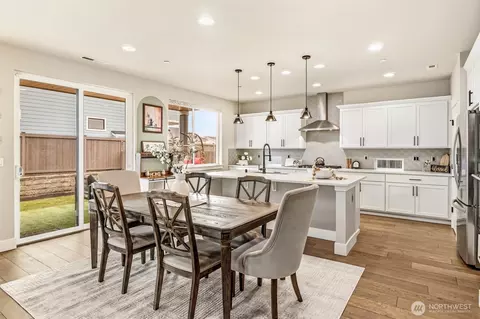 Dining - 4418 242nd Pl SE, Bothell, WA 98021 photo 2 of 2