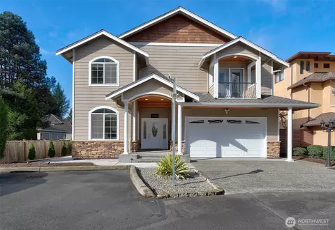 14770 NE 60th Ct, Redmond, WA 98052