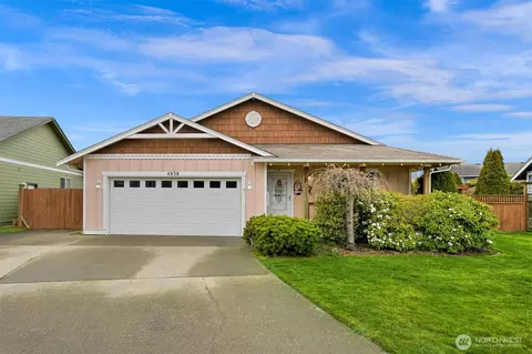 4838 Starfish Ln, Blaine, WA 98230