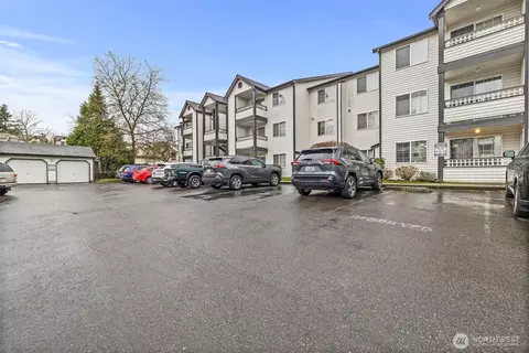 10824 SE 170th St #B103, Renton, WA 98055