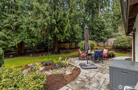 Exterior - 16719 1st Ave SE, Bothell, WA 98012 photo 4 of 7