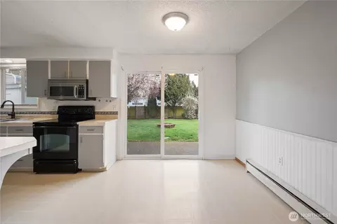 Other - 359 Douglas St, Longview, WA 98632 photo 4 of 7