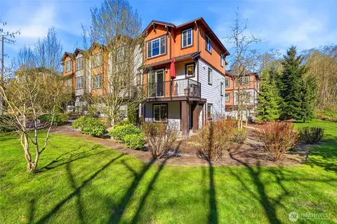 10175 156th Ct NE #105, Redmond, WA 98052