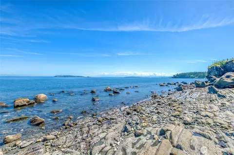 View/Area - 285 Raptor Rd, Eastsound, WA 98245 photo 3 of 7