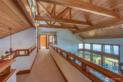 Entry Way - 285 Raptor Rd, Eastsound, WA 98245 photo 2 of 2