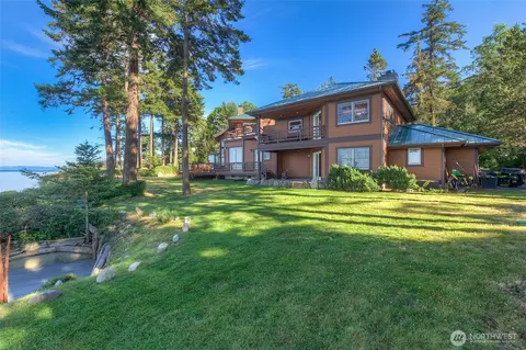 Exterior - 285 Raptor Rd, Eastsound, WA 98245 photo 10 of 11