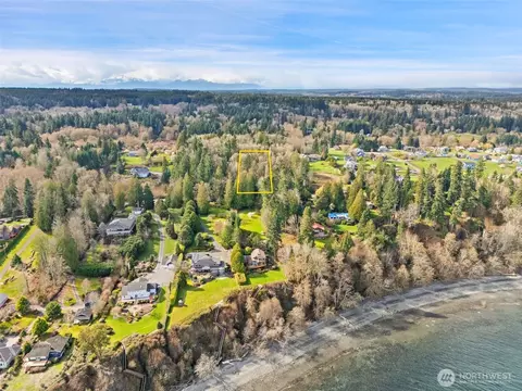 23400 Jefferson Point Rd NE, Kingston, WA 98346