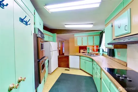 5024 156th St SE, Bothell, WA 98012 photo 9
