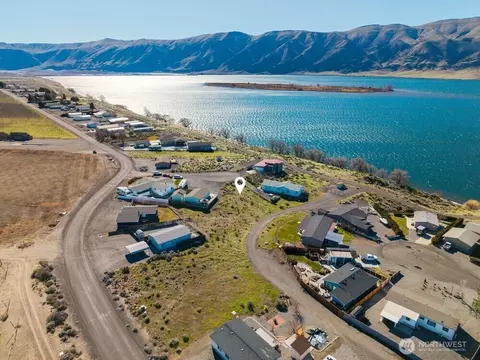 606 SW Grant Pl, Mattawa, WA 99349