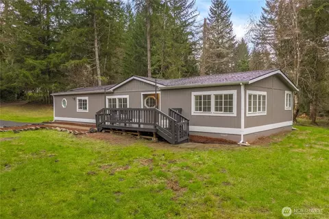 3643 SEngledow Ln, Port Orchard, WA 98367
