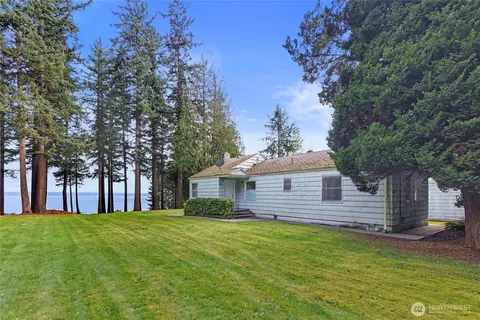 34262 Pilot Point Rd NE, Kingston, WA 98346