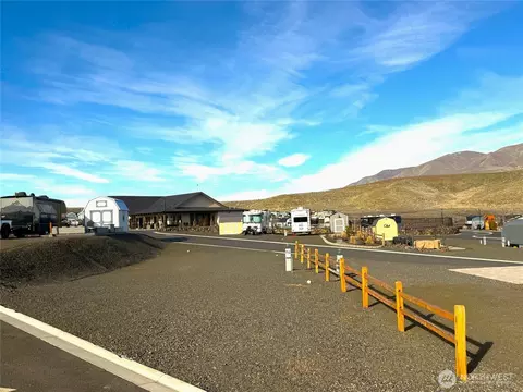 1769 Naches Wenas Rd #47, Selah, WA 98942