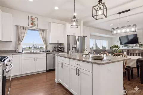 Kitchen - 31 Marlo Loop, Sequim, WA 98382 photo 1 of 1