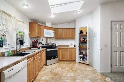 320 E Rivendell Rd, Grapeview, WA 98546 photo 11
