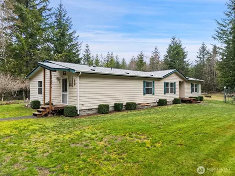 320 E Rivendell Rd, Grapeview, WA 98546 photo 3