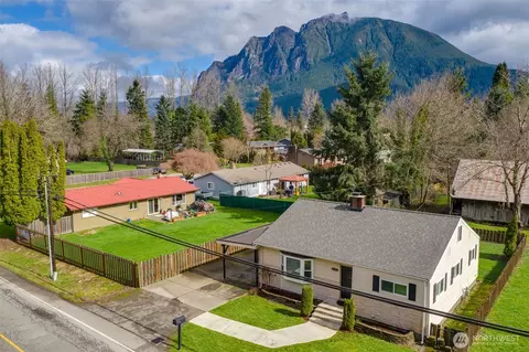 12316 412th Ave SE, North Bend, WA 98045