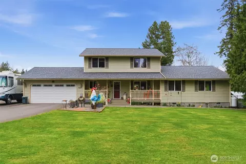 5096 NW Knute Anderson Rd, Silverdale, WA 98383