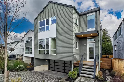 9212 11th Ave NW, Seattle, WA 98117