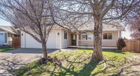 516 W Bridgewood Ln, Ellensburg, WA 98926
