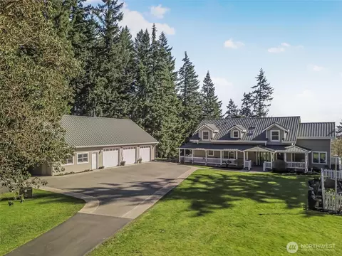 528 Waynes Ridge Cir, Camano Island, WA 98282