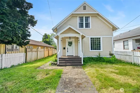 626 Eklund Ave, Hoquiam, WA 98550