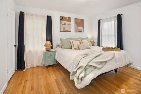 Bedroom - 627 Madison St, Everett, WA 98203 photo 1 of 5