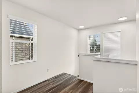 Entry Way - 13912 31st Dr SE, Mill Creek, WA 98012 photo 5 of 5