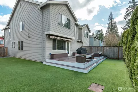 Exterior - 13912 31st Dr SE, Mill Creek, WA 98012 photo 6 of 8