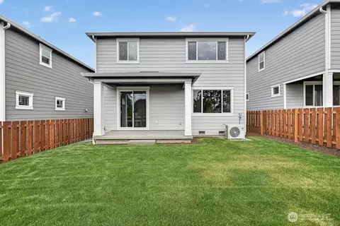 Exterior - 760 Weaver Dr E, Enumclaw, WA 98022 photo 2 of 6