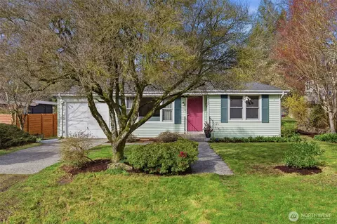 10409 39th Ave SW, Seattle, WA 98146