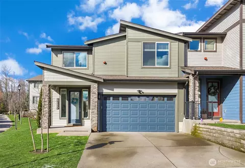 10445 11th St E, Edgewood, WA 98372