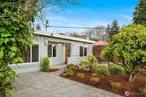 3514 SW 112th St, Seattle, WA 98146