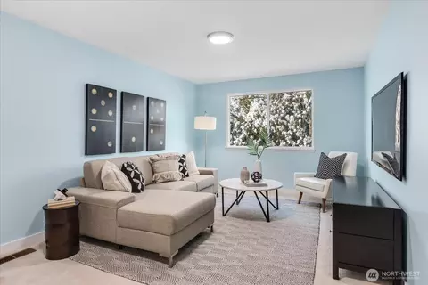Living - 22621 8th Dr SE, Bothell, WA 98021 photo 9 of 9