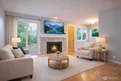 3041 127th Pl SE #G12, Bellevue, WA 98005
