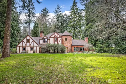 90 Oak Shore Dr, Port Townsend, WA 98368
