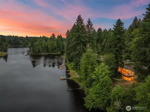 4120 Lake House Ln SE, Olympia, WA 98513