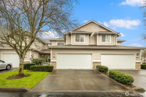 10700 SE 260th St #E103, Kent, WA 98030