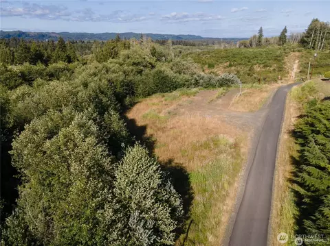 5 Lomax St, Aberdeen, WA 98520