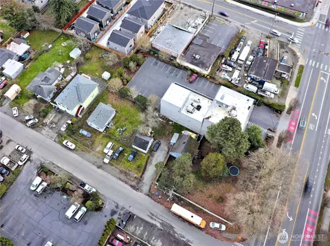 13502 Ambaum Blvd SW, Burien, WA 98146