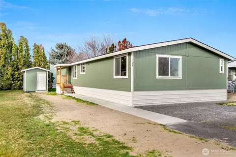 4815 NE Airway Dr #128, Moses Lake, WA 98837