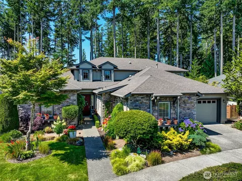 12521 237th Way NE, Redmond, WA 98053